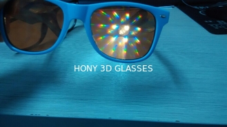 Vidrios más gruesos de la difracción de la lente 3D de los materiales del PVC para los vidrios del fuego artificial partido/3d